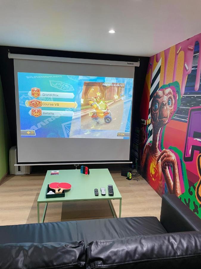 Capsule Forever Young - Jacuzzi - Sauna - Billard - Arcade De Jeux - Netflix & Home Cinema - Ping Pong Hastiere-par-dela Εξωτερικό φωτογραφία